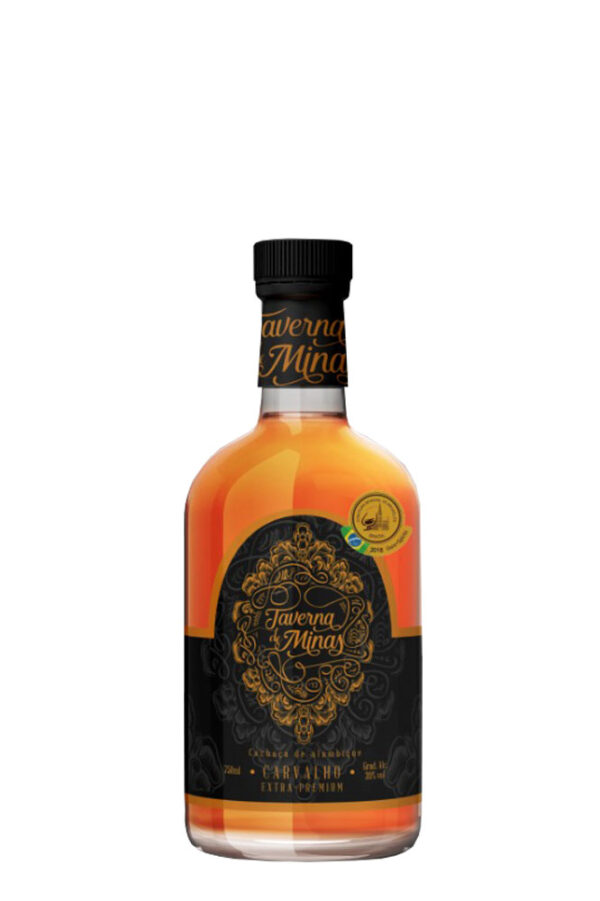 Cachaça Taverna de Minas Carvalho 4 anos 750ml