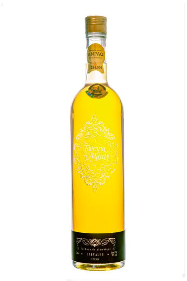 Cachaça Taverna de Minas Carvalho 2 anos 750ml